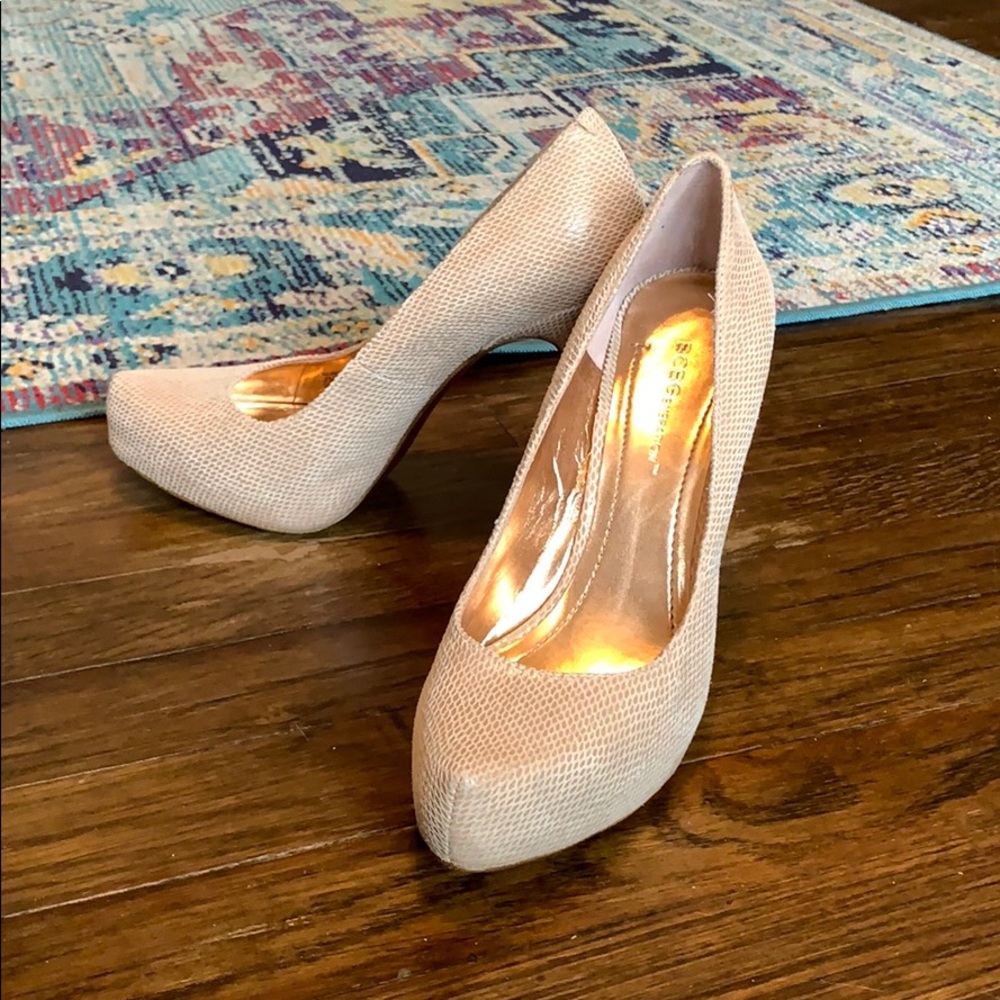 BCBGeneration Nude Heel